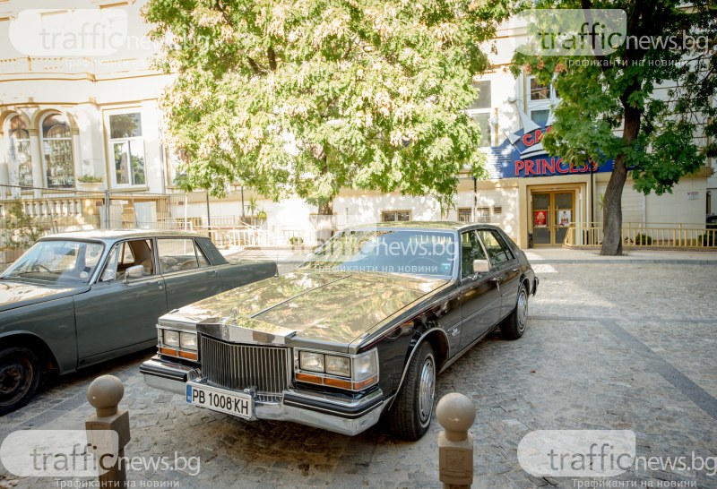 Полиция и ретро коли в Пловдив за снимките на филма за Наим Сюлейманоглу