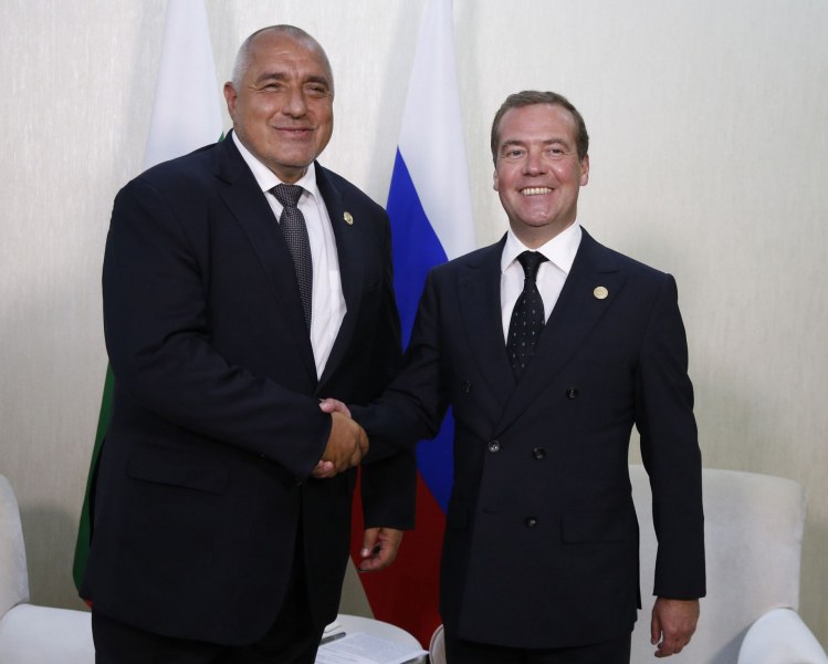 Медведев и Борисов разговаряха за каспийския газ