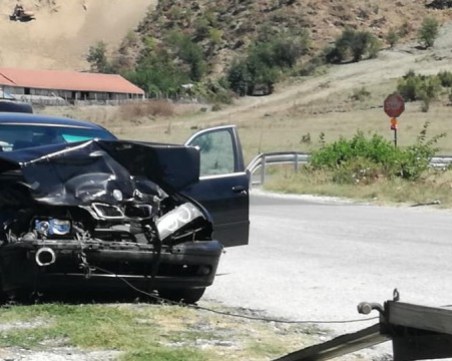 Верижна катастрофа затруднява движението на пътя за Гърция