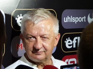 Езе остана без виза, Крушарски подозира намеса на Страсбург