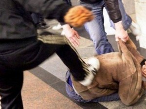 Непълнолетен преби 65-годишен мъж в Асеновград