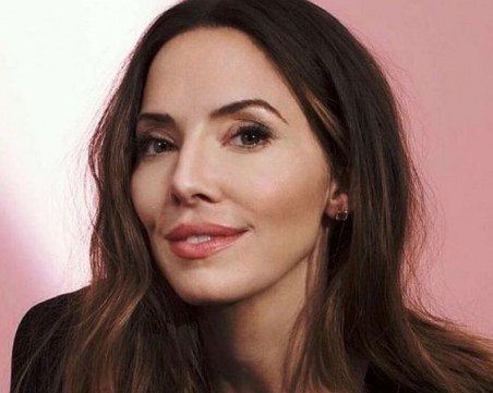 Актриса пусна своя гола снимка, за да спрат да я изнудват