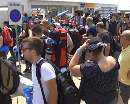 Първият кораб от остров Самотраки пристигна в Александруполис