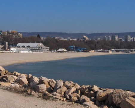 Продължава издирването на 14-годишното момиче, изчезнало край Варна