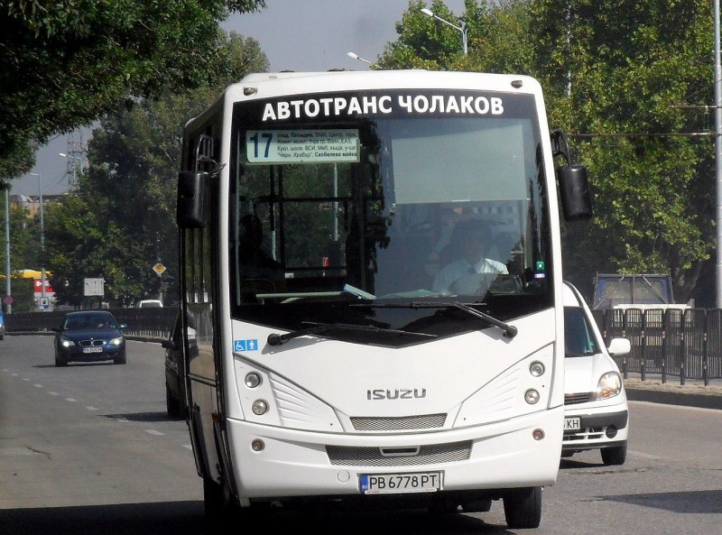 Затварят за движение пловдивска улица до есента, 4 автобуса променят маршрутите си