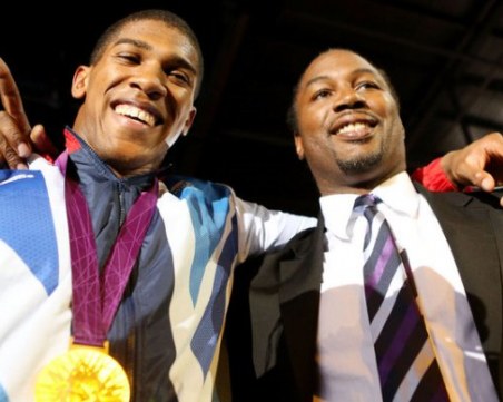 Джошуа: Ленъкс Люис е клоун, не го уважавам