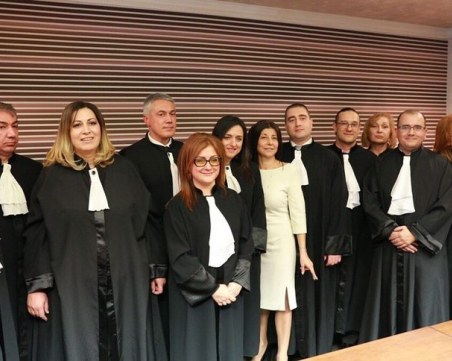 Пловдивски адвокати за анти-Гешев становището на Адвокатския съвет: Гласувано е без дебат