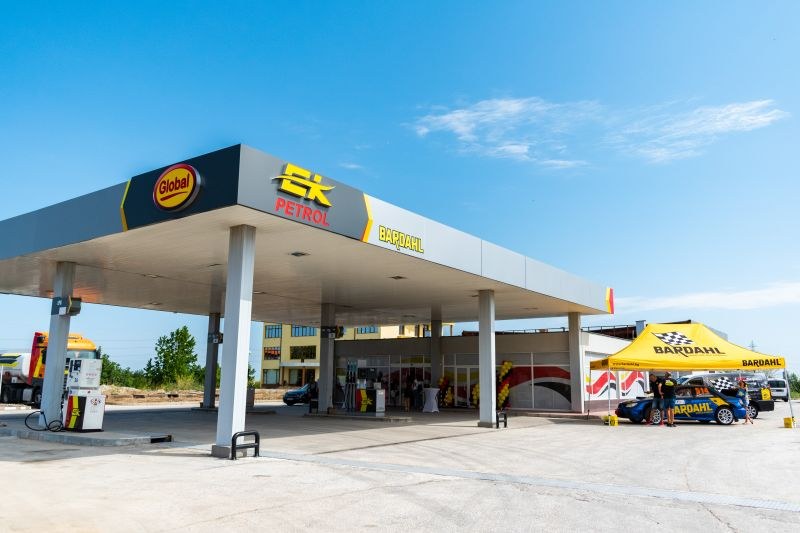 Нова бензиностанция край Пловдив отвори врати – горивото й удължава живота на двигателите