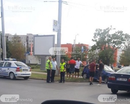 Катастрофа в Пловдив – две коли се удариха на печално кръгово в Тракия