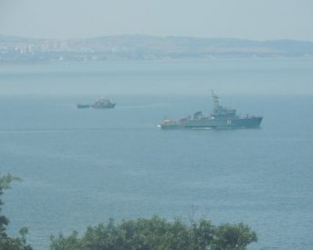 Пирати похитиха кораб, взеха заложници