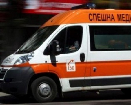 Тежка катастрофа с жертва затвори пътя за Маказа