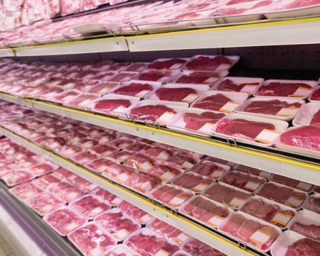 Цената на свинското скочи с лев само за месец