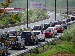 Верижна катастрофа затапи пътя Бургас-Царево
