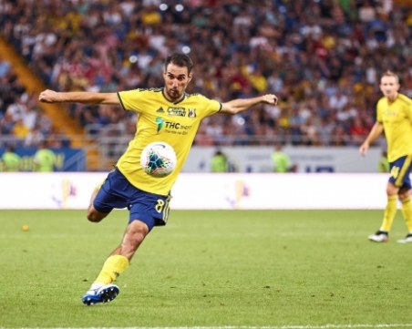 Капитанът на България се контузи, под въпрос е за мача с Англия