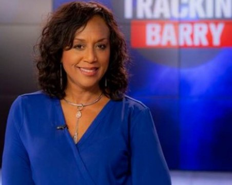 Трагедия! Телевизионна водеща загина при самолетна катастрофа в Ню Орлиънс