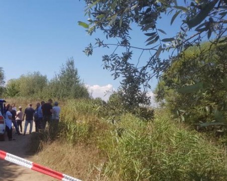 Втори труп до Негован, разследващите търсят още тела в езерото