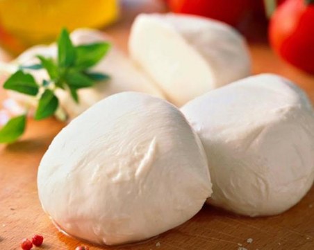 Моцарелата помага при високо кръвно