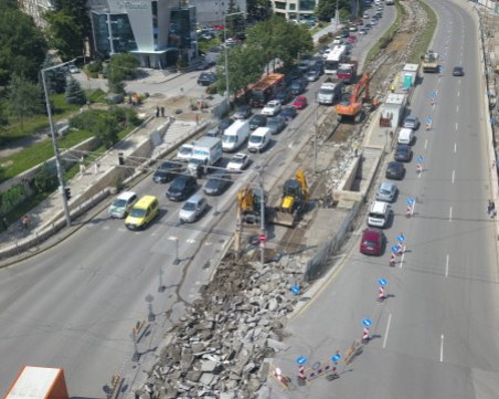 Пускат движението по столичния бул. 