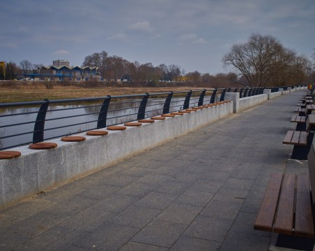 Затварят за ден част от бул.