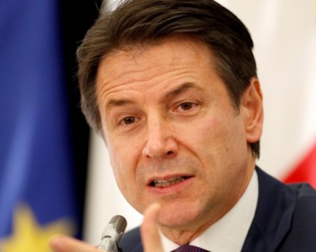 Премиерът на Италия подаде оставка заради правителствената криза