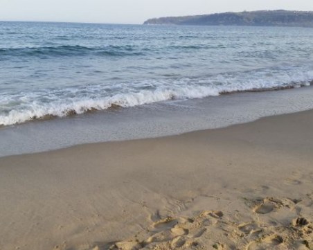 Концесия за още два плажа по Черноморието - ясна е цената на сянката