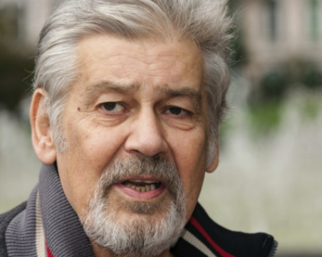 Състоянието на Стефан Данаилов е стабилно, предстои му операция