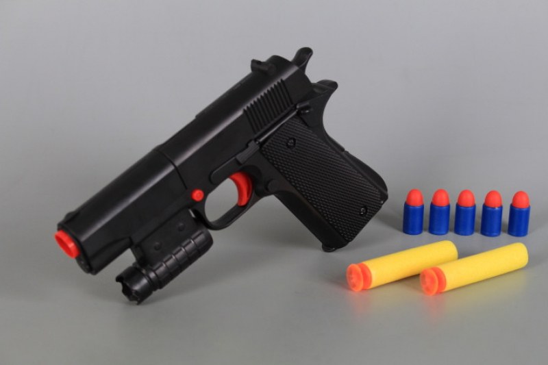 Двама опитаха да оберат магазин във Варна с пистолети играчки