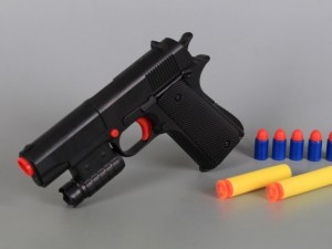 Двама опитаха да оберат магазин във Варна с пистолети играчки