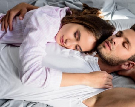 Прегръдки насън: 10 неща, които той няма да ти каже