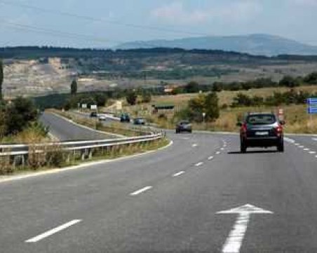 Пуснаха първите коли по АМ 