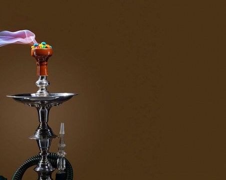 Включват вещество от течностите за наргилета и е-цигари в списъка с наркотиците