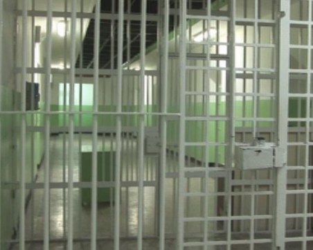 Двама избягаха от затвора в Стара Загора, обявиха тревога