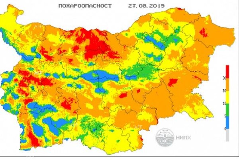 14 области с риск от пожар, жегата гони 36 градуса