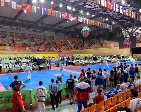 Чакаме още медали от световното по таекуон-до от утре