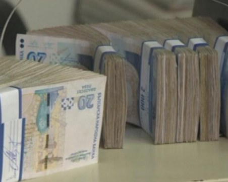 Пазим 53 милиарда лева на влогове в български банки