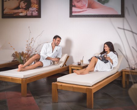 Посрещат предстоящите празници в приказен СПА хотел край Пловдив