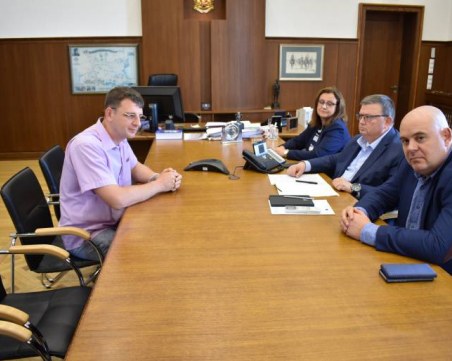 Ваклин се оплака на Цацаров и заместниците му от тормоз