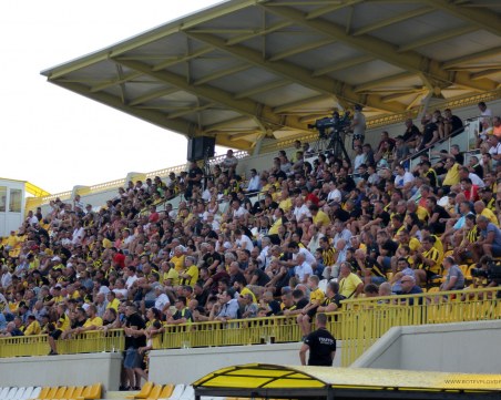 Ботев и Венци Стефанов отнесоха глоби от БФС