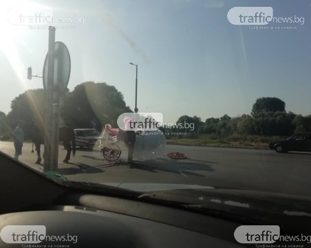 Каляската на Пепеляшка от Столипиново аварира на главен пловдивски булевард