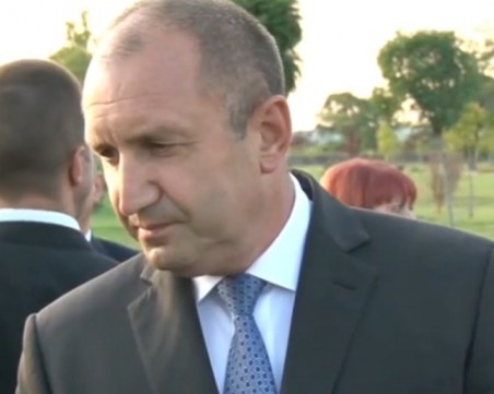 Радев: Началникът на НСО получи добро предложение за работа и аз не мога да го задържа