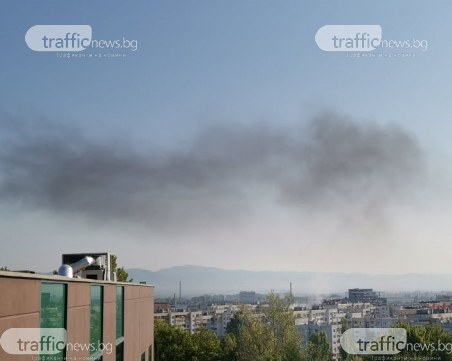 Запалени гуми задимиха столичния 