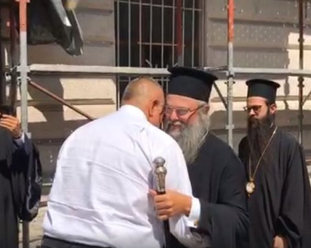 Премиерът инспектира и ремонта на Духовната семинария в Пловдив