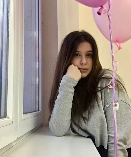 Бойко Борисов обеща подкрепа на 18-годишната Мила от Пловдив