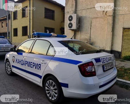 Левски осъмна блокиран, започна лов на телефонни измамници