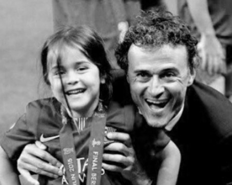 Футболният свят скърби! Испанска легенда загуби дъщеричката си