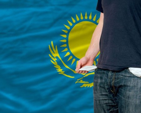 Правителството на Казахстан ще плати дълговете на половин милион бедни