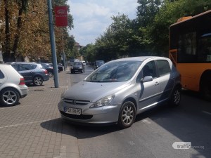 Пловдивчанин остави колата си на свободна, тя смени паркомястото си
