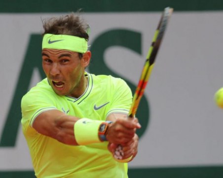 Рафаел Надал спаси момченце на турнир, тълпата едва не го задуши