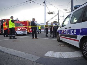Атаката в Лион вероятно е терористично нападение