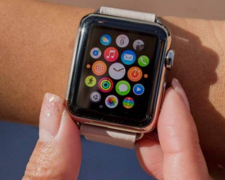 Apple предупреждава за напукани екрани на смартчасовници